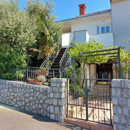 Apartments Bolonic Krk Town Exterior foto