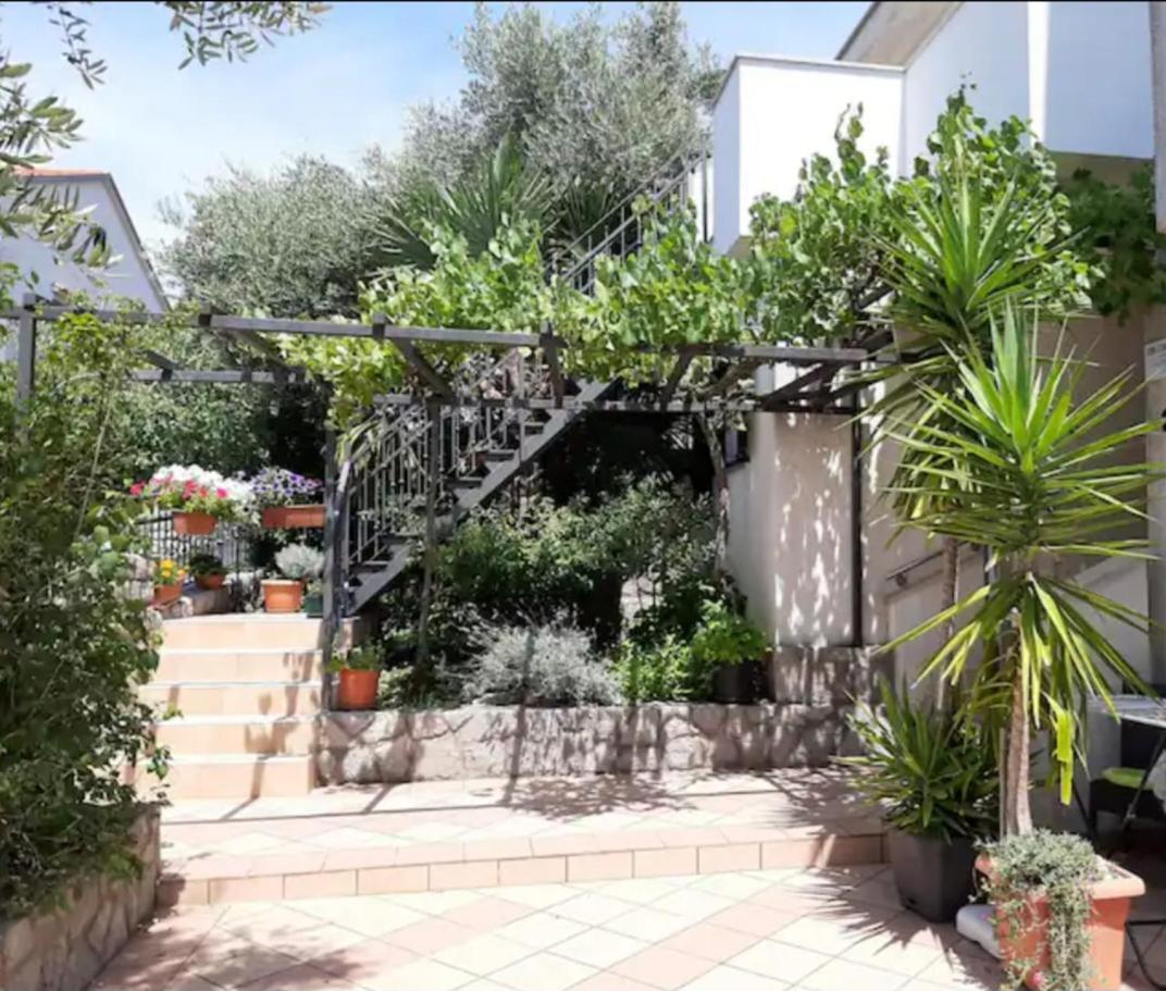 Apartments Bolonic Krk Town Exterior foto